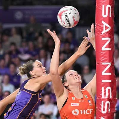 Hot-shot reserve helps Jo's Giants finish off Firebirds