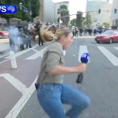 False lockdown protest claim reshared after Aussie journo hit with rubber bullet