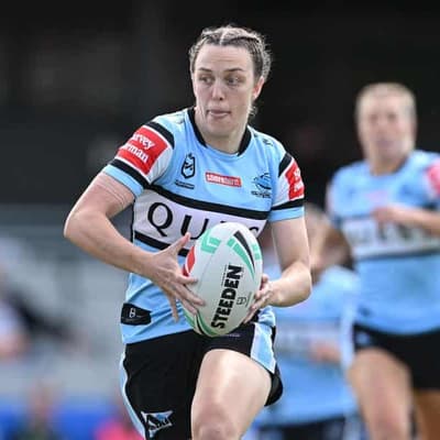 Roofer to NRLW: Cronulla young gun does it all