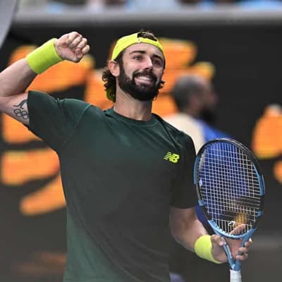 Thompson's ticker on full display in five-set victory