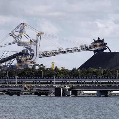 Beyond carbon: big four banks urged to capture more gas