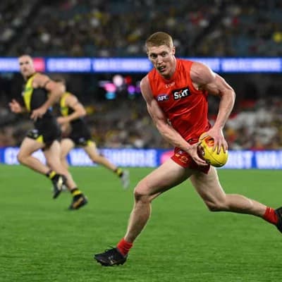 Suns urged to channel Rowell in big AFL milestone