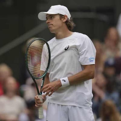 Aussie ace pinpoints where it went wrong against legend