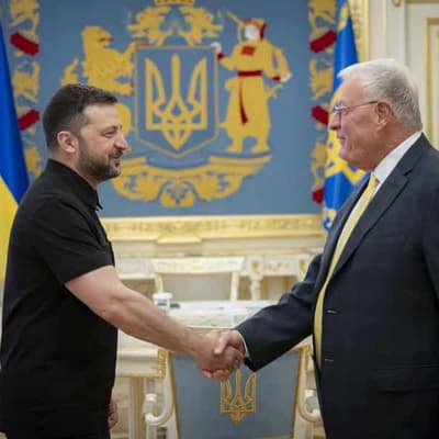 Envoy meets Zelenskiy as US pledges missiles to Ukraine