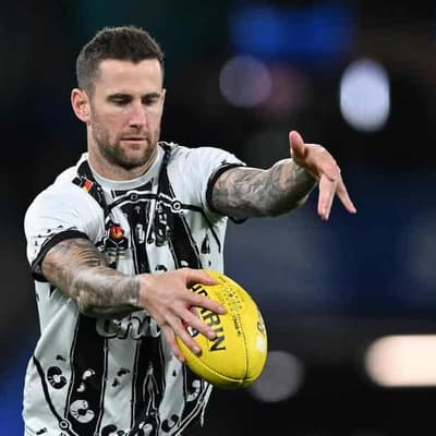 Kangaroos make intentions clear on Magpie Jeremy Howe