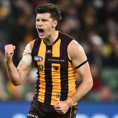 Hawthorn forward to make long-awaited AFL return