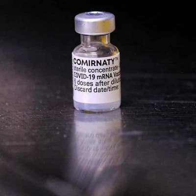 Video wrong on link between mRNA vaccines and monkey virus