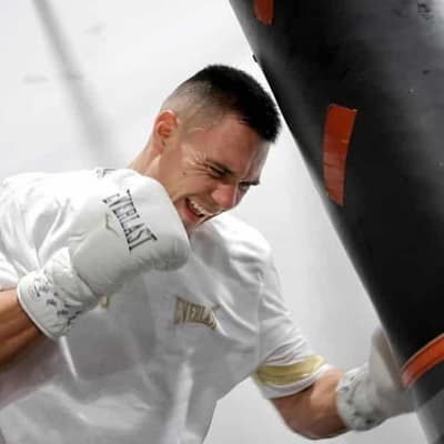 'You're not Superman': Tszyu's stinging Fundora sledge