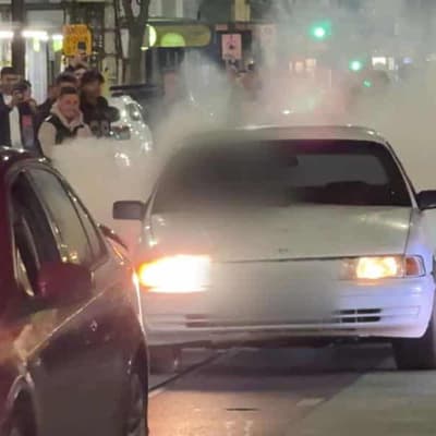 Police hunt for 'reckless' hoons after chaotic car meet