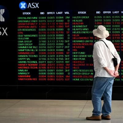 Australian shares fall as volatility tipped to continue