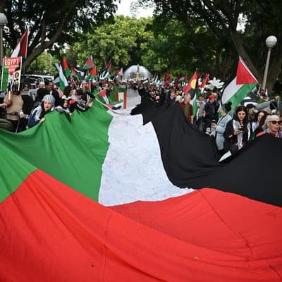 PM firm on Palestinian statehood as pressure mounts
