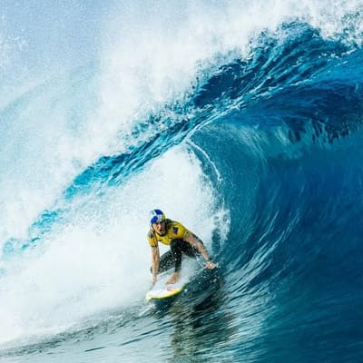 Good golly: Molly one win from title after Tahiti test