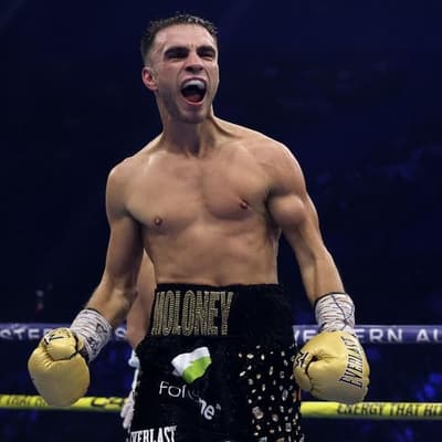 Fed-up Moloney pulls pin after Mexican stand-off