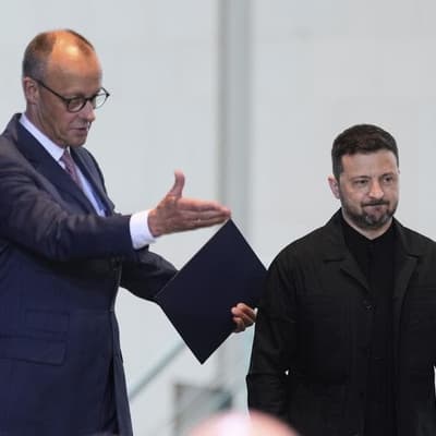 Zelenskiy in Berlin for talks before Trump-Putin summit