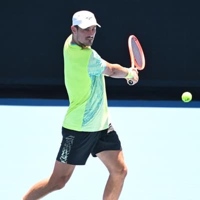 Tomic turns back clock, US Open main draw in reach