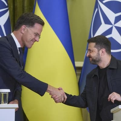 Moscow stonewalling on leaders summit: Zelenskiy