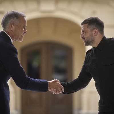 Zelenskiy celebrates Independence Day with Canadian PM