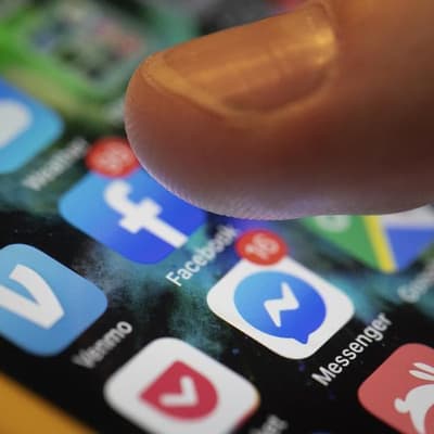 Trump threatens more tariffs for digital tax countries