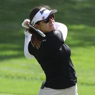 Green overcomes Boston wet to move into contention