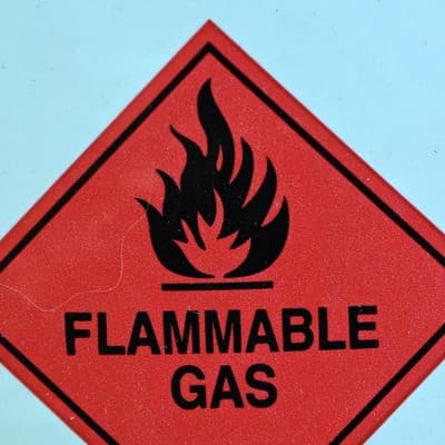 Gas facility leak sparks cover-up allegations