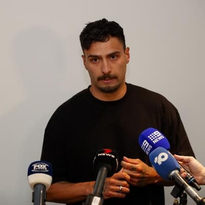 Banned Crows star 'deeply sorry' for homophobic slur