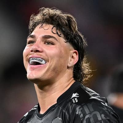 Broncos players warned not to flush title hopes away