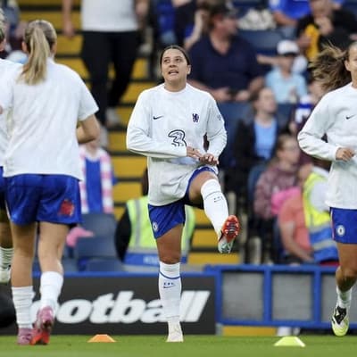 Kerr made to wait for return as fellow Matilda shines