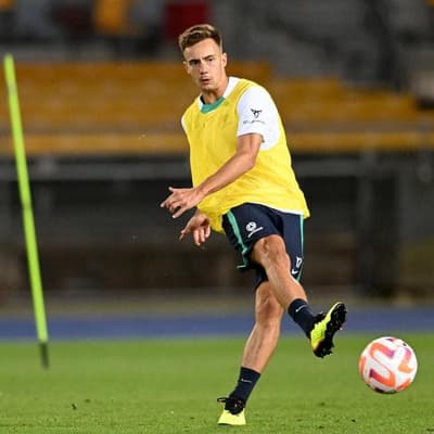Victory snap up Socceroo for fresh shot at silverware