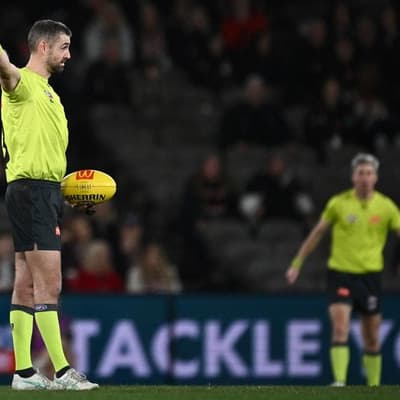 AFL coaches unconvinced on merits of last disposal rule