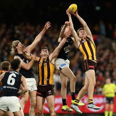 Mitchell braces for tough call if Hawks reach decider