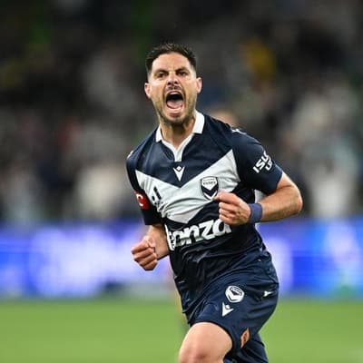 Melbourne Victory icon makes call on A-League future