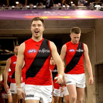 Bombers lay down law over want-away stars