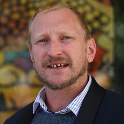 Man wrongly jailed by ex-senator's son awarded $450k