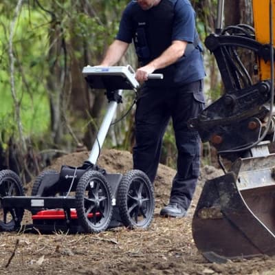 Ground-penetrating radar used in cold-case victim probe