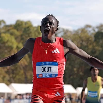 Gout Gout avoids the big guns on debut at worlds