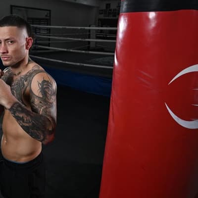 Paro coasts above chaos, ready to make statement