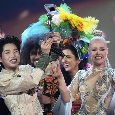 Australian singer quits Russia's Eurovision alternative