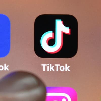 Murdochs could take part in TikTok deal, Trump says