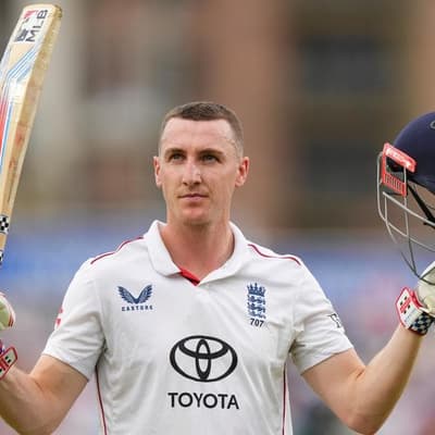 England make shock Ashes squad pick as Brook promoted