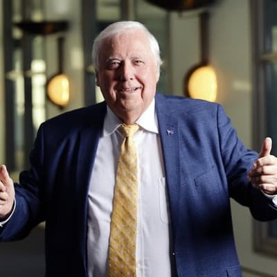 Clive takes legal stoush with government to Switzerland