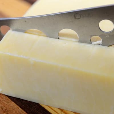 Synlait offloads some NZ dairy assets to pay down debt