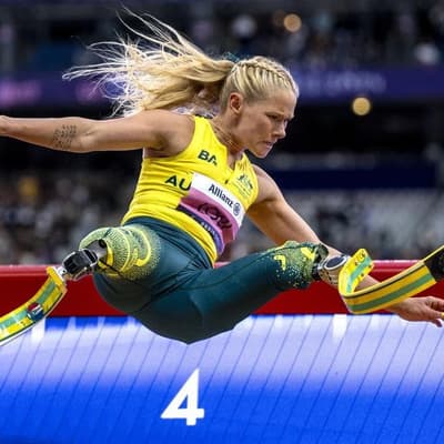 Low goes long to retain title at para athletics worlds