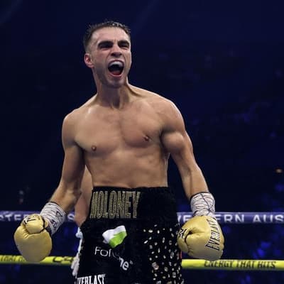 Moloney finally gets title shot after Mexican stand-off