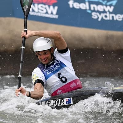 Delfour delivers in canoe slalom world championships
