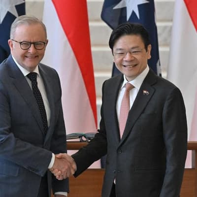 Australia and Singapore 'don't have to be bystanders'