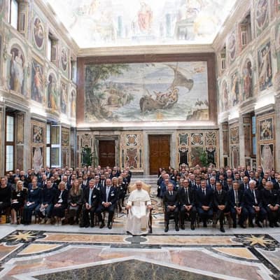 Australian media hear Pope hail newswire 'public good'