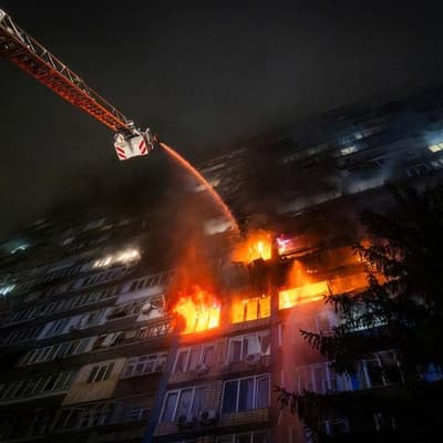 Kyiv plunged into darkness after mass Russian attack