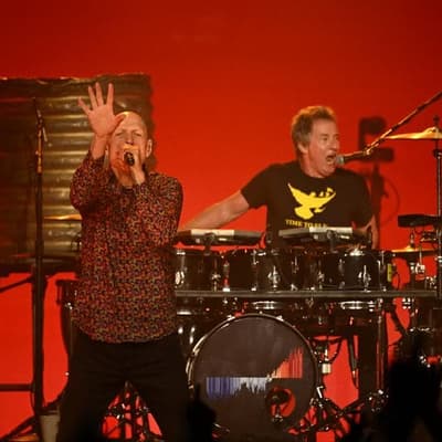 Midnight Oil fans rally to rescue drummer's 'war horse'