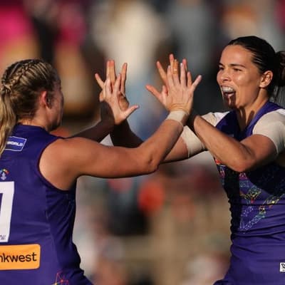 Dockers pip Demons but Aine Tighe suffers injury scare