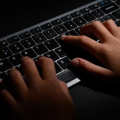 Spy agency points finger at common password habits